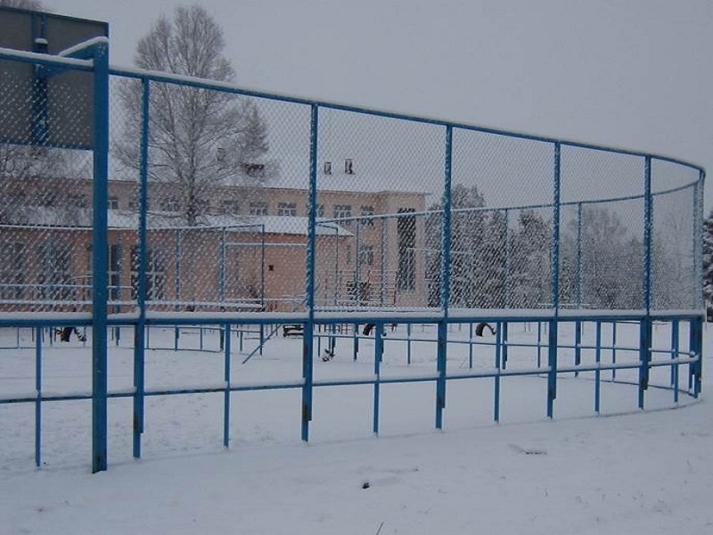 Спортивная площадка