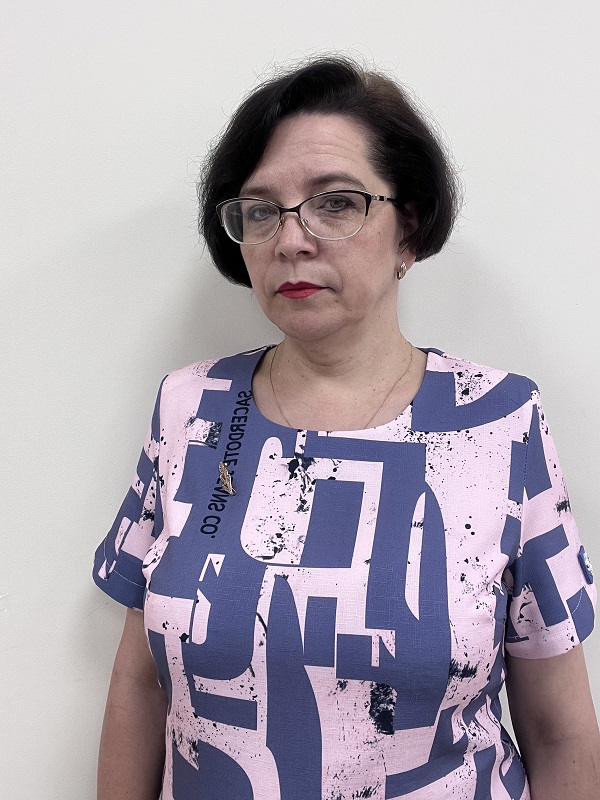 Иванова Елена Петровна.